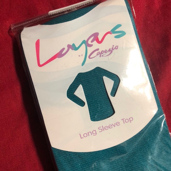 Turquoise stretchy dancewear - Picture 2 of 5